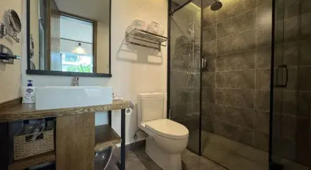 Двухместный люкс Tengchong Zigu Free Homestay