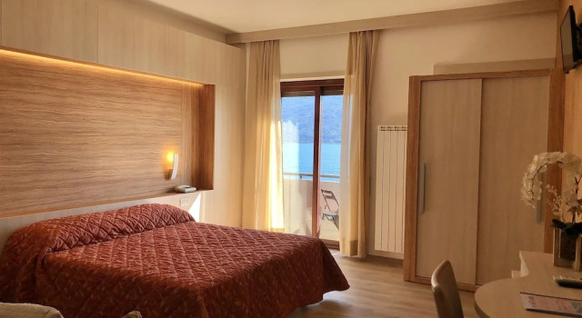 Двухместный номер Deluxe с видом на озеро Hotel Palazzina