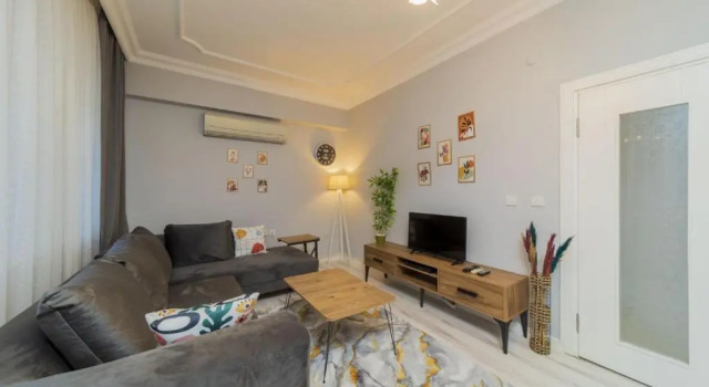 Апартаменты Vibrant Flat With Lovely Balcony in Muratpasa