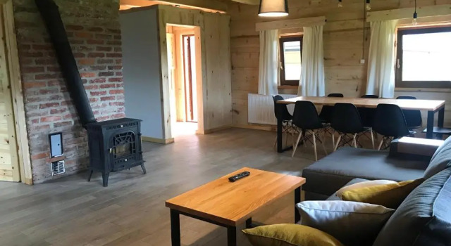 Bieszczadzkie Chatki - Willa Stasia, Boek Hotel Hotels in Subkarpaten met parkeren, Parkeren