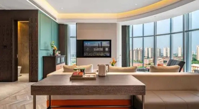 Люкс Executive Mehood Lishe Hotel (Flagship, Longhu Financial Island, near Zhengda First Hospital)
