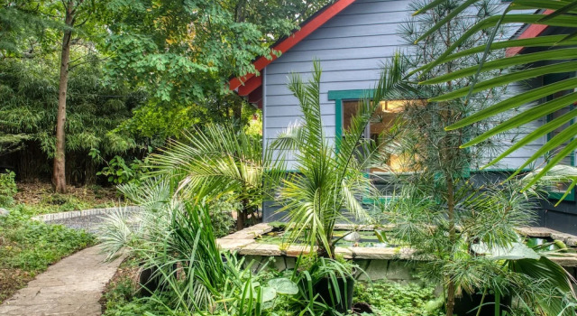 Люкс Sehome Garden Inn