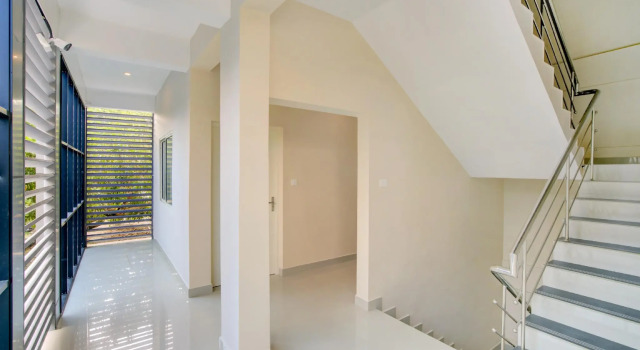 OYO Flagship 73858 Saligram Residency, Забронировать Отель Отели штата Кералы 3 звезды, 3*