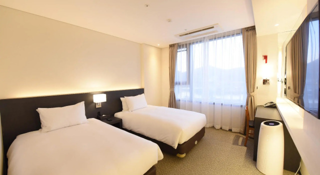 Двухместный номер Deluxe Geoje Artnouveau Suite Hotel