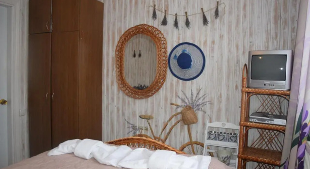 Kvitkovyi Rai, Prenota Hotel Hotel a Lviv con piscina, Piscina