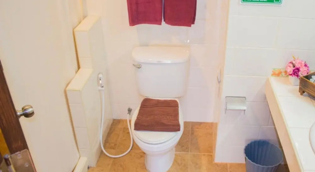 Двухместный номер Deluxe с балконом People Place Classic Hotel