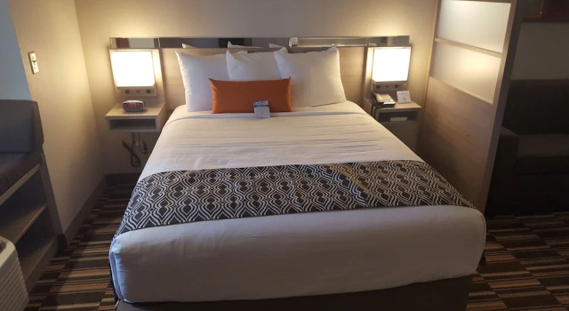 Deluxe huone Microtel Inn & Suites By Wyndham Perry