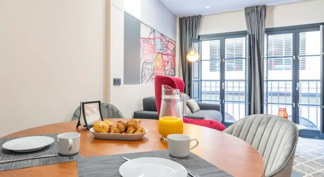 Апартаменты Superior Home Art Apartments Soho