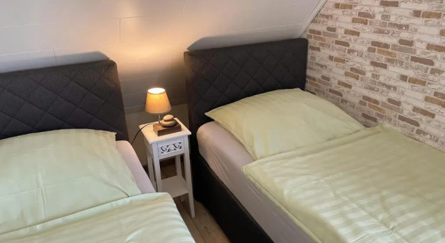 Апартаменты с балконом Ferienwohnung " Uns Fischerhuus "