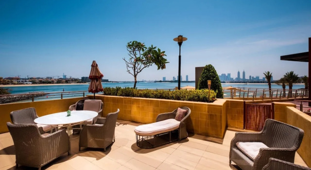 Апартаменты Exquisite 2BR w Exclusive Beach Access at the Palm