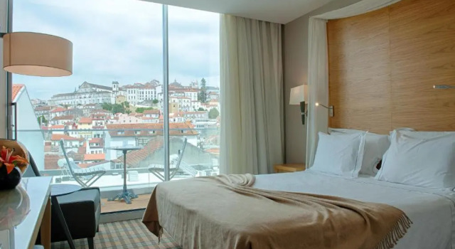 Двухместный номер Superior с балконом Hotel Oslo