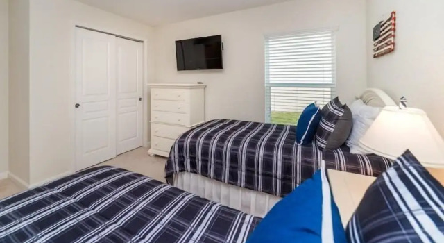 Amazing 5 Bedroom 5 Bath Pool Home in Windsor Hills Resort