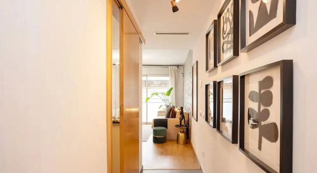 Коттедж Modern Apartment Near Pl Espa a