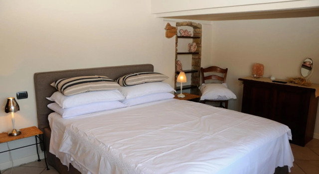 Bs-i633-viem71a1 - Arcimboldo House 2 2