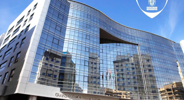 Двухместный люкс Executive Отель Grand Cosmopolitan