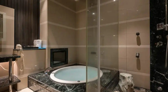 Четырёхместный семейный номер Standard Leesing Motel