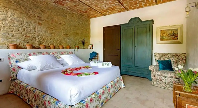 Tenuta Miranda, Boek Hotel Cassinasco Monferrato