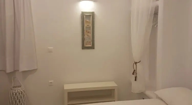 Serifos Houses Livadi, Забронировать Дом для отпуска Отели Серифос-Хора с парковкой, Парковка