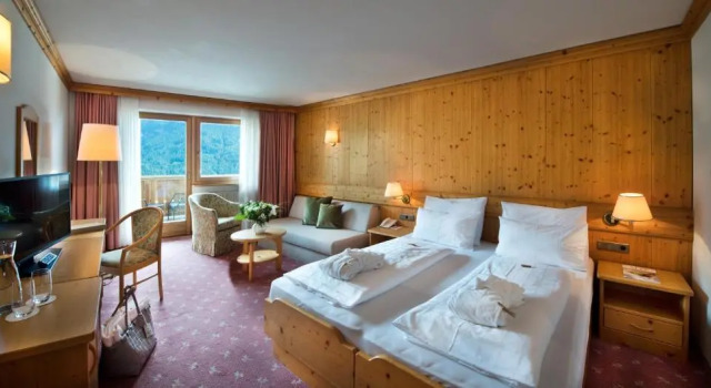 Hotel Valentinerhof, Забронировать Отель Отели и гостиницы Кастельротто, рядом с Подъемник Маринценлифт, Отель