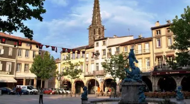 Les Lauriers, Rezervovat Hotel Limoux Corbières