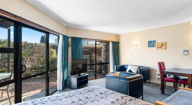 Студия Executive Aspiring Lodge Motel