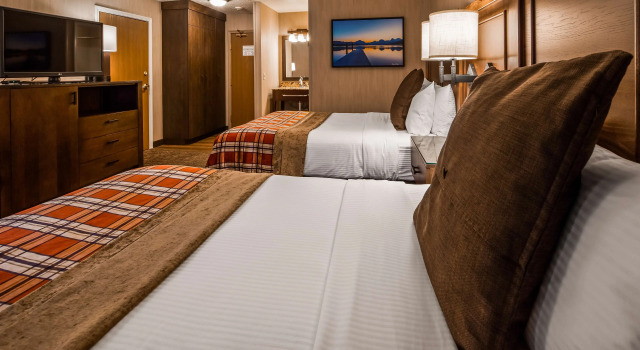 Четырёхместный номер Standard Best Western Plus Flathead Lake Inn and Suites