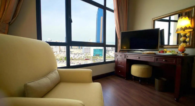 Двухместная студия Superior с видом на город Mercure Grand Hotel Seef - All Suites