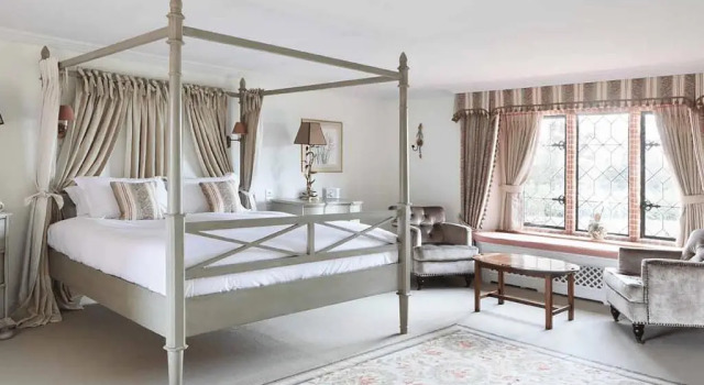Deluxe suite The Old Hall Ely