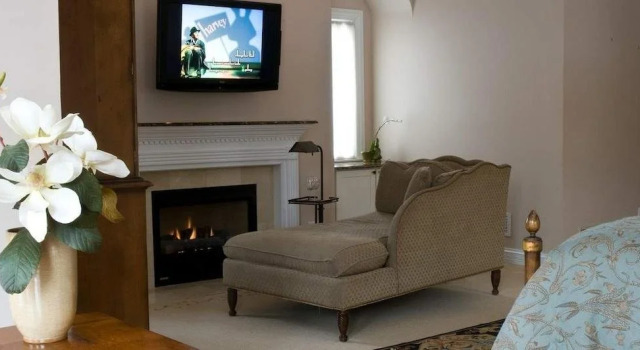 Harvey House Bed & Breakfast, Rezerwuj Hotel Hotele w Illinois z parkingiem, Parking