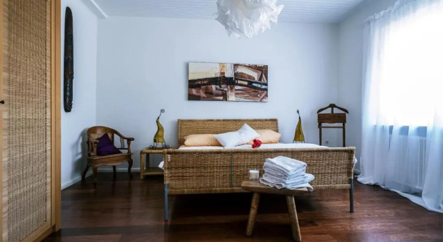 Tektona "Bed & Breakfast", Забронировать Отель Нидда 