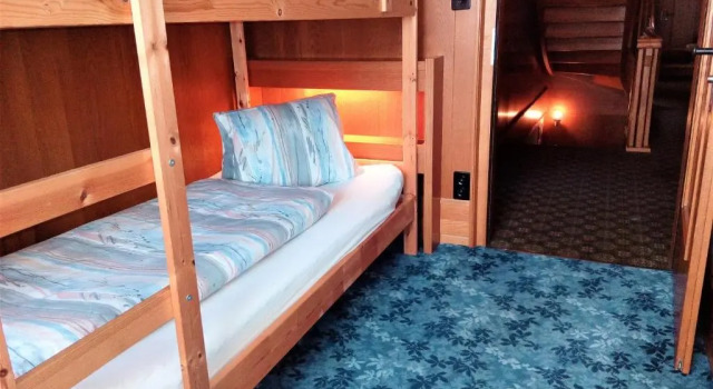 Номер Economy Heidi-Guesthouse-Amden Sternen