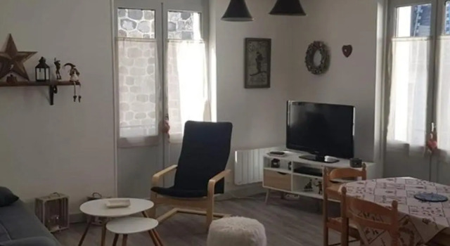 Appartement Mont-Dore, 2 pièces, 6 personnes - FR-1-415-15