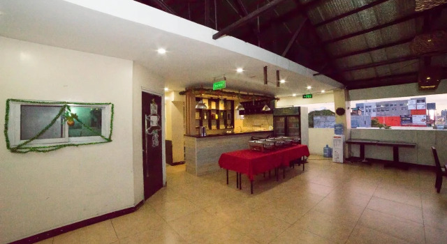 Diamond Spring Hotel Angeles, Varaa Hotelli Hotellit Pampanga aamiaisella, Aamiainen