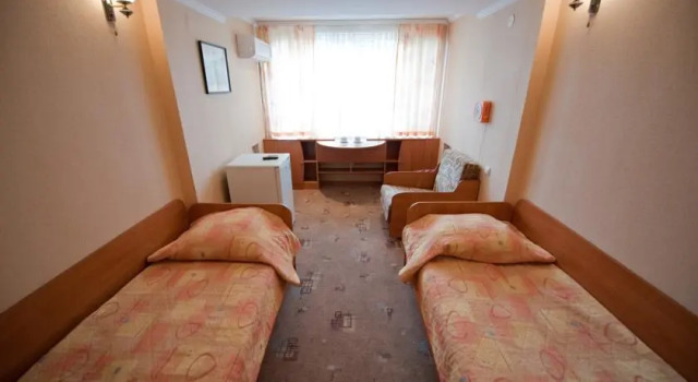 Ripario Ekonom, Rezervovat Hotel Otradnoe 