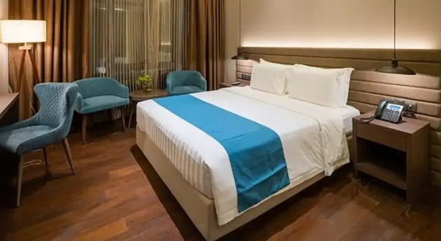 Двухместный номер Deluxe с балконом и с видом на город The Residence by Gulshan Club Limited