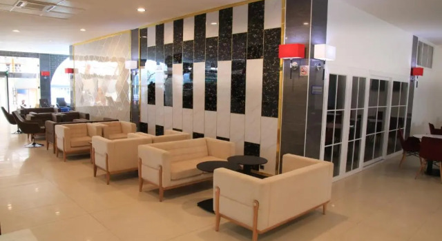 Hotel LAFORGE, Boek Hotel Cocody 