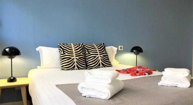 Апартаменты с 2 комнатами IKO Bordeaux Appartements