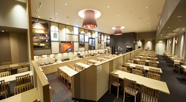 Четырёхместный семейный номер Standard Izumisano Center Hotel Kansai International Airport