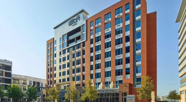 Aloft by Marriott Richardson, Забронировать Отель Отели Ричардсон с завтраком, Завтраки