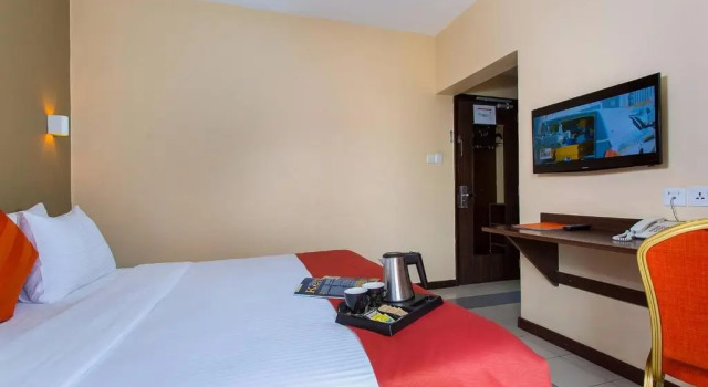 Standard room Qaribu Inn