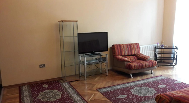Neftçilər prospekti . Bedrooms 2., Забронировать Отель Отели в центре Баку, в центре