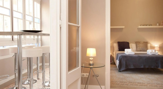 SOFIA 2 · Sofia's Gallery · Charming apartment in a real Barcelona surrounding, Забронировать Апартаменты/квартира Апартаменты Барселоны, рядом с Театр Goya, Апартаменты/квартира