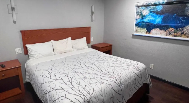 Люкс Anchorage Inn Lakeport