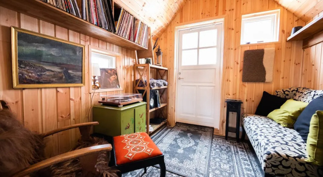 Lava Lodge