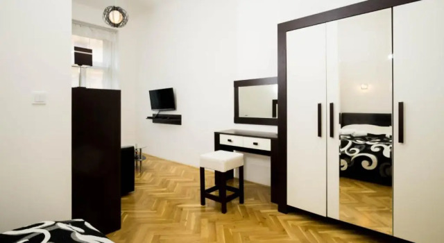 Апартаменты Deluxe Black & White Apartment Prague by Wenceslas Square and Muzeum