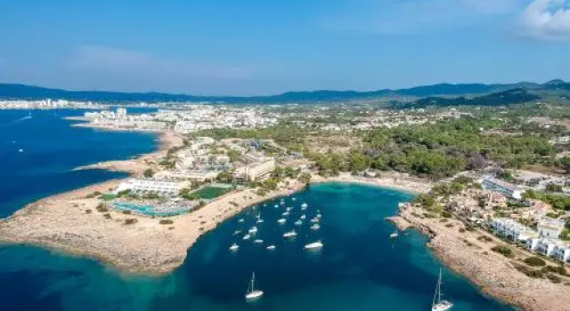 Villa Carvi, Book Villa Hotels in Ibiza with a Pool, Swimming Pool
