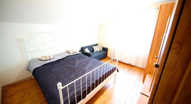 Ferienwohnung Schloss Pesenbach, Book Hotel  