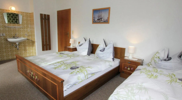 Chalet in Aschau Near Ski Bus & Zillertal Slopes
