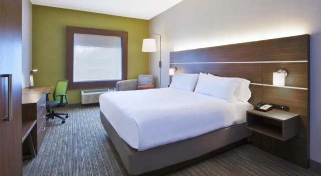 Run of House Holiday Inn Express & Suites Alcoa Knoxville Airport by IHG