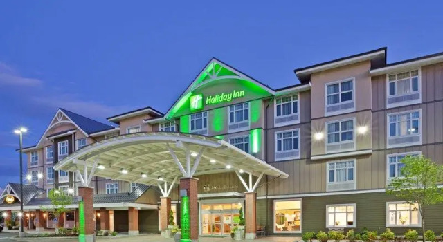 Run of House Holiday Inn Hotel & Suites Surrey East - Cloverdale by IHG